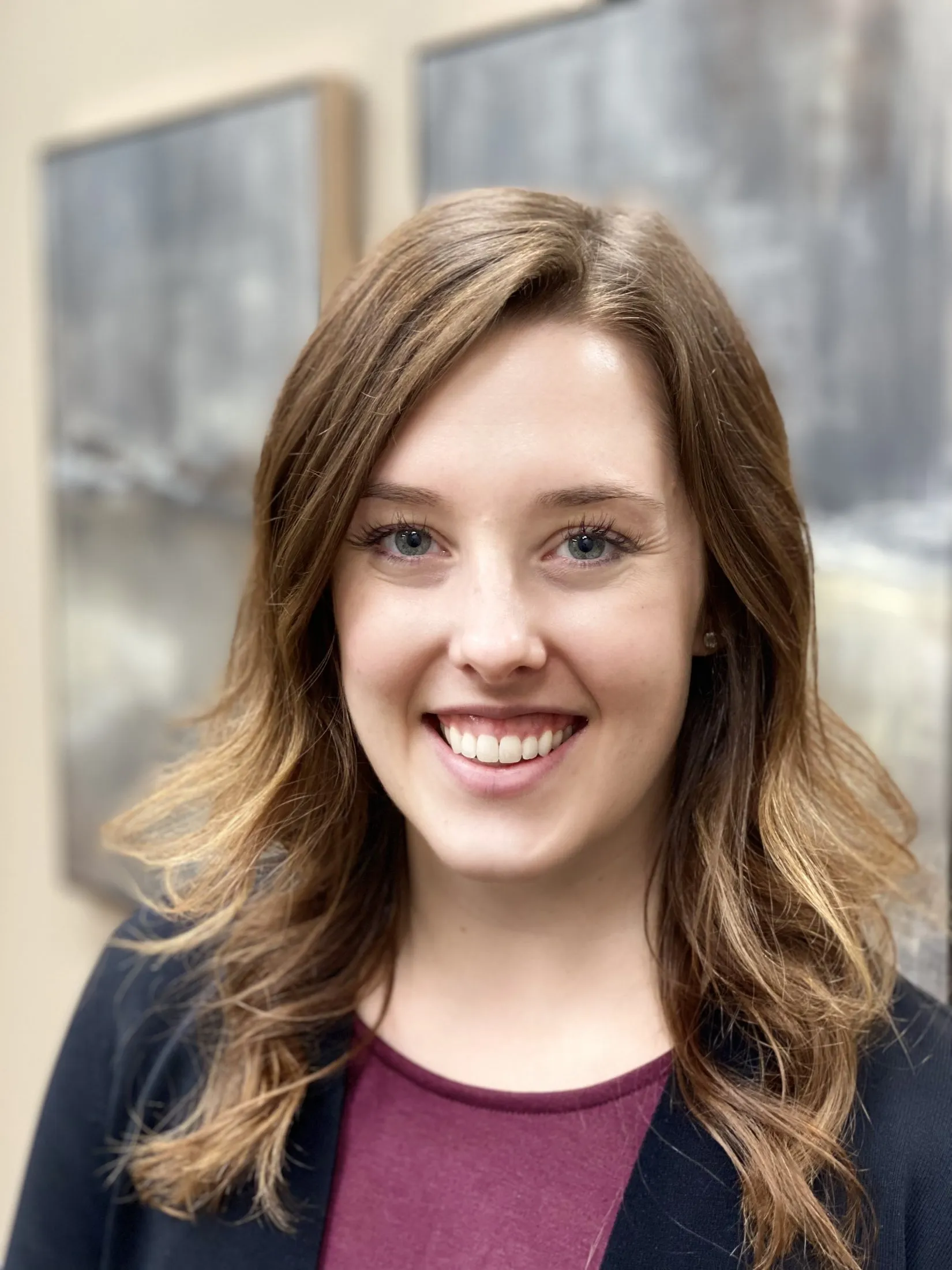 Dr. Kathryn Holzer - Dentist